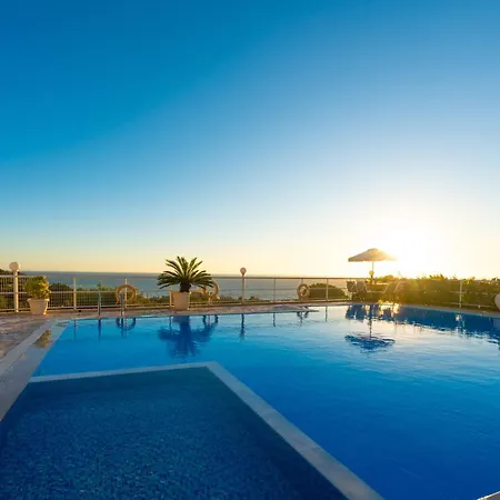 Sea View Вилла *