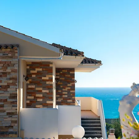 Sea View Paramonas Villa *