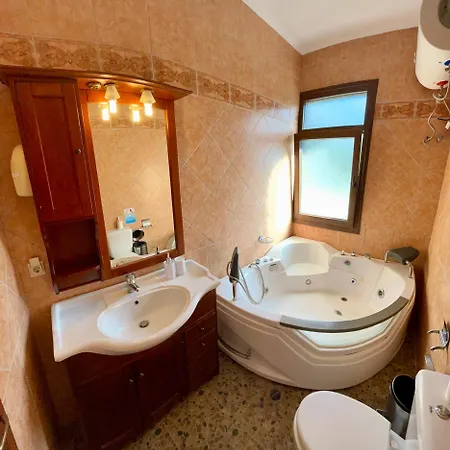 Sea View Villa *